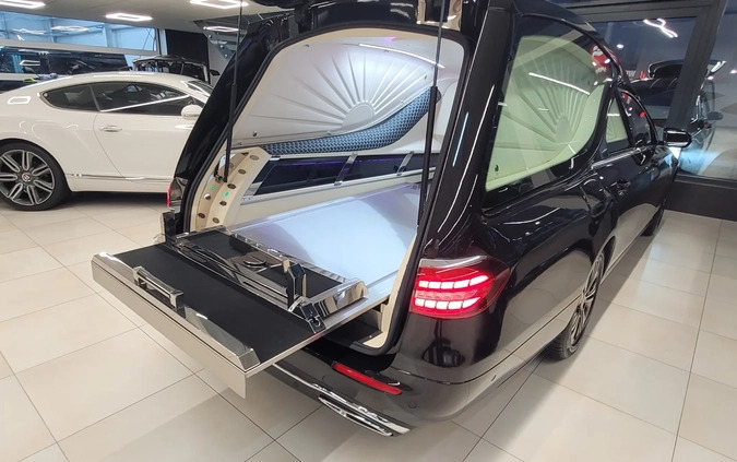 Mercedes-Benz Klasa E cena 411927 przebieg: 5000, rok produkcji 2024 z Dobczyce małe 232